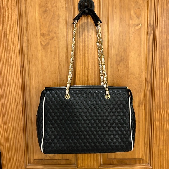 VALENTINO ORLANDI MADE IN ITALY LEATHER QUILTED SHOULDER BAG - Picture 2 of 7